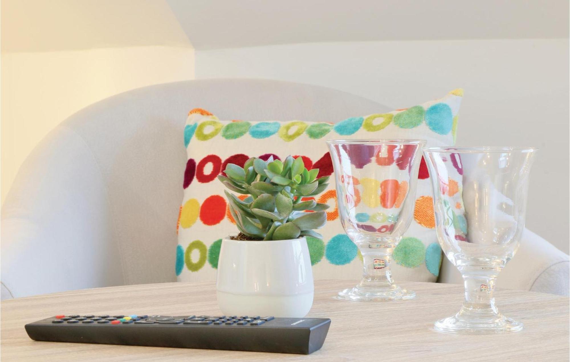 Gorgeous Apartment In Dagebuell With Kitchenette エクステリア 写真